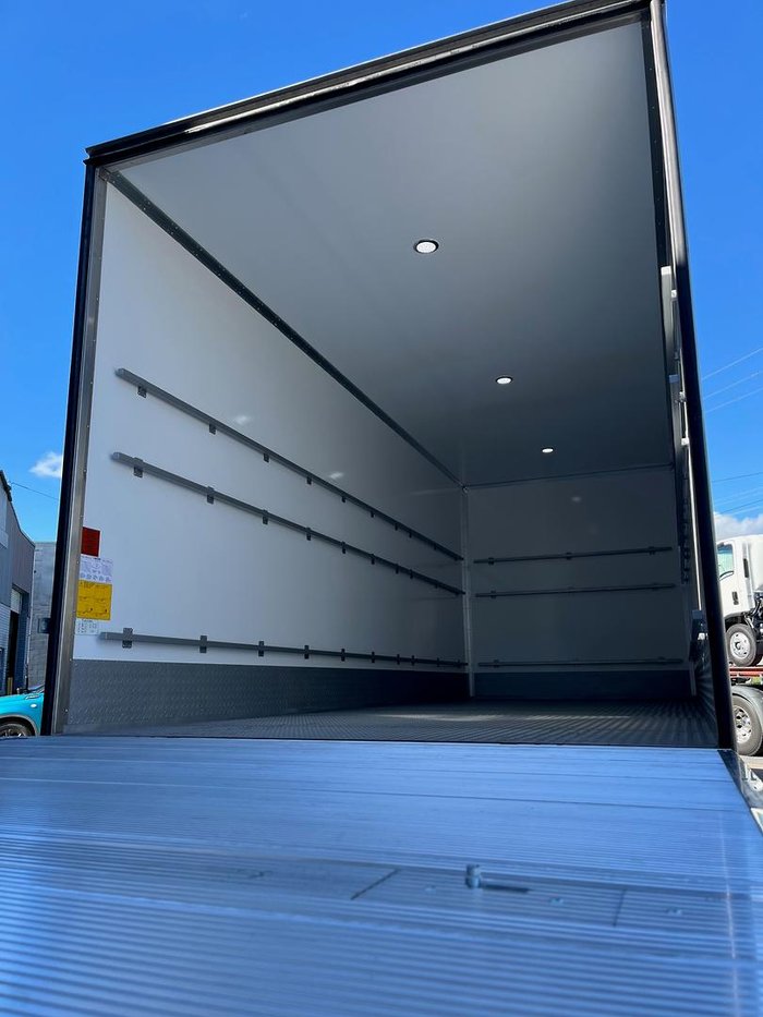 2025 Hino 300 Series 921 White