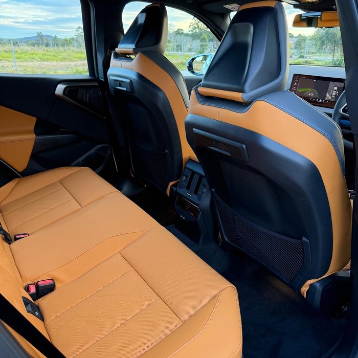 2025 BMW X3 20 xDrive