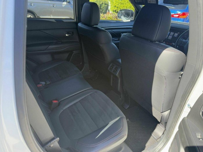 2019 Mitsubishi Outlander Black Edition