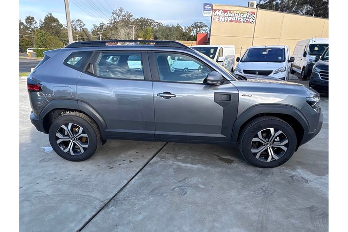 2025 Renault Duster Evolution