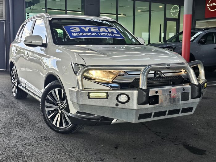 2020 Mitsubishi Outlander LS