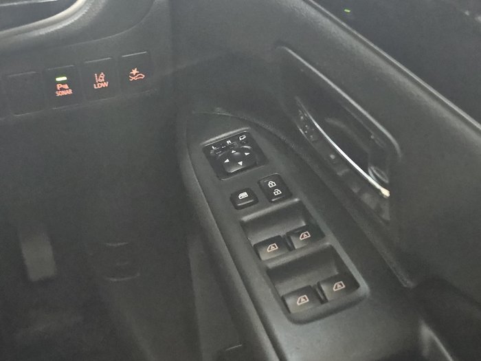 2020 Mitsubishi Outlander LS