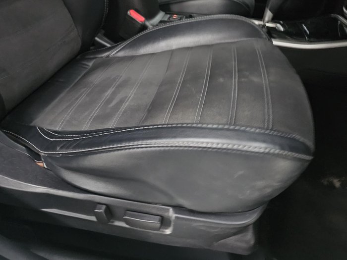 2018 Mitsubishi Outlander LS