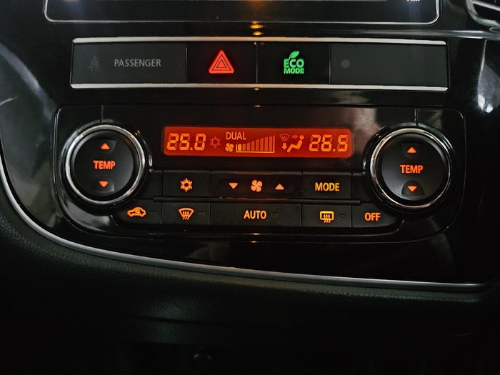 2018 Mitsubishi Outlander LS