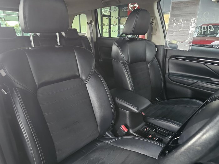 2018 Mitsubishi Outlander LS