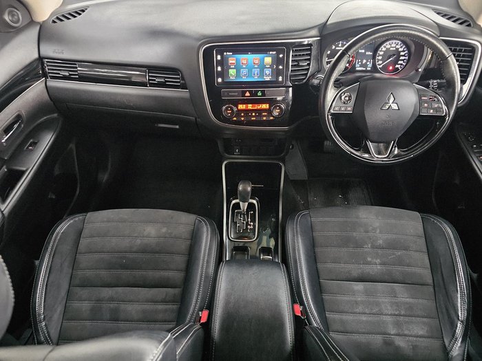 2018 Mitsubishi Outlander LS