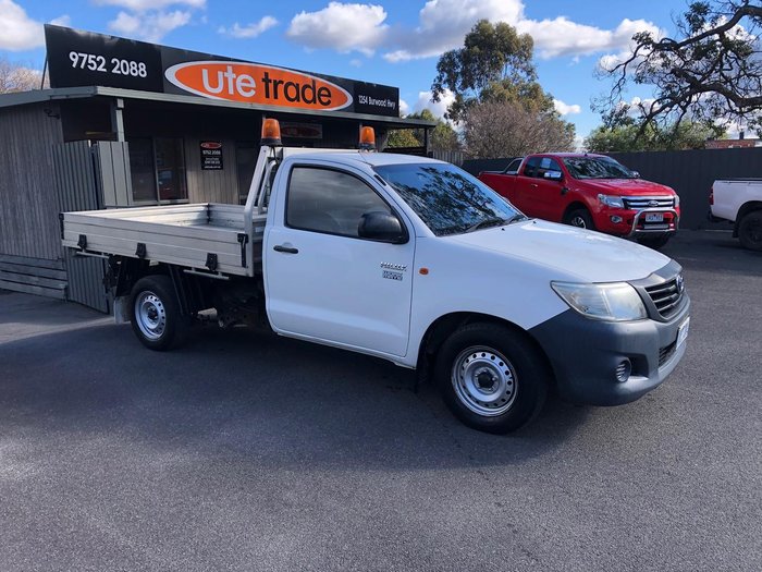 2014 Toyota Hilux Workmate TGN16R MY14 4x2 Glacier White