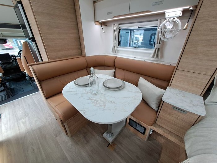 2025 JAYCO SIGNATURE FA.25-3.SG-MY25 SILVER