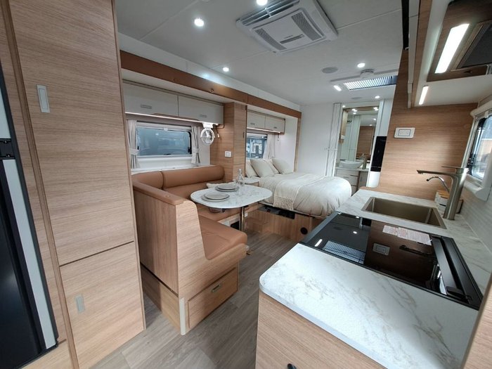 2025 JAYCO SIGNATURE FA.25-3.SG-MY25 SILVER