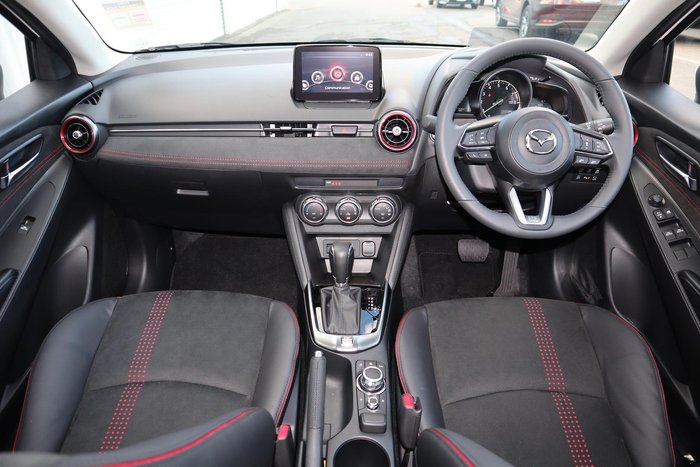2025 Mazda 2 G15 GT
