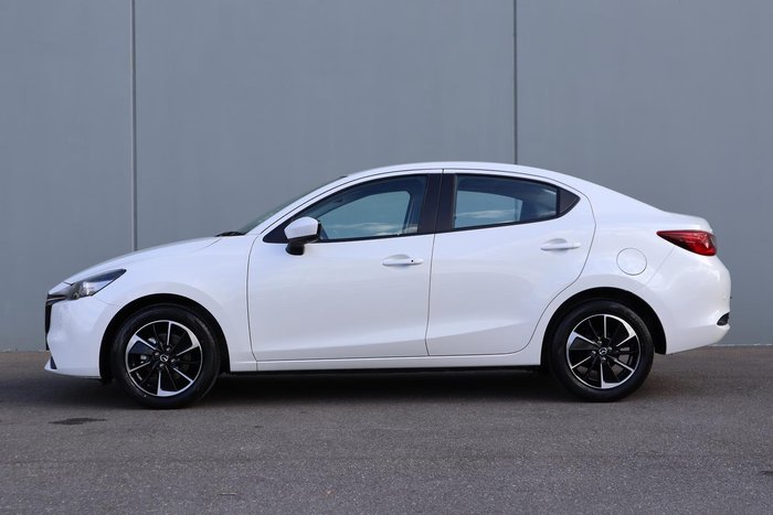 2025 Mazda 2 G15 GT
