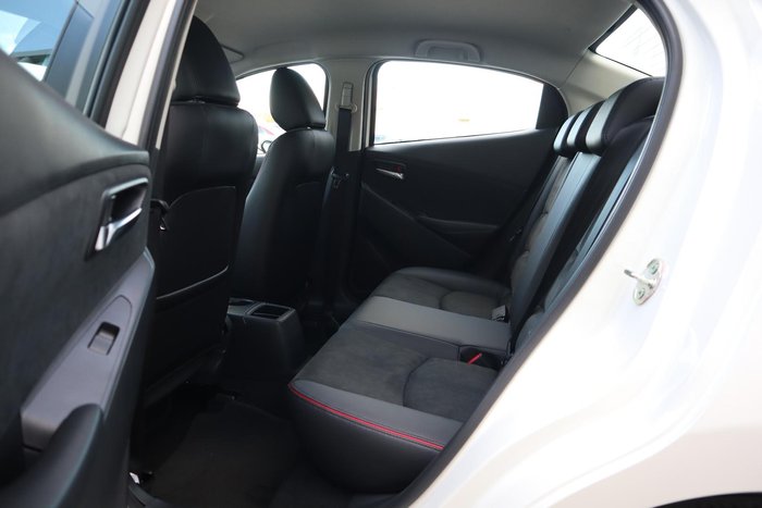2025 Mazda 2 G15 GT
