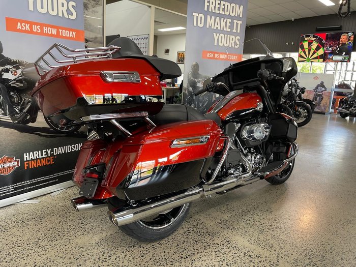 2025 Harley-Davidson Street Glide Ultra 117 (FLHXU) Touring Black