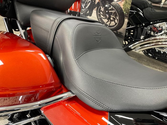 2025 Harley-Davidson Street Glide Ultra 117 (FLHXU) Touring Black
