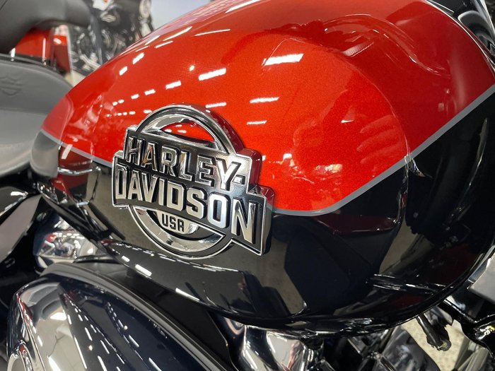 2025 Harley-Davidson Street Glide Ultra 117 (FLHXU) Touring Black