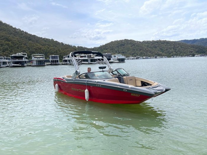 2022 MasterCraft XSTAR S