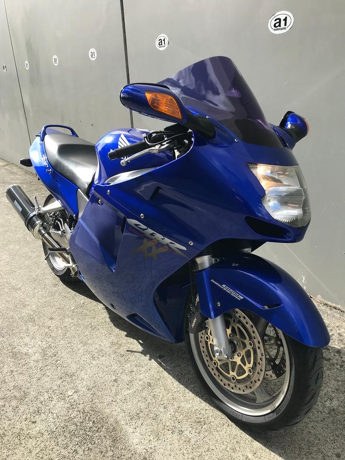 2004 Honda CBR1100 XX Super Blackbird