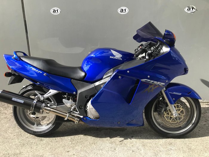 2004 Honda CBR1100 XX Super Blackbird