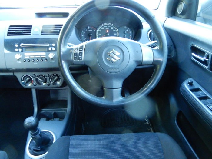 2007 Suzuki Swift Z Series RS415 White