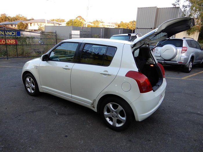 2007 Suzuki Swift Z Series RS415 White