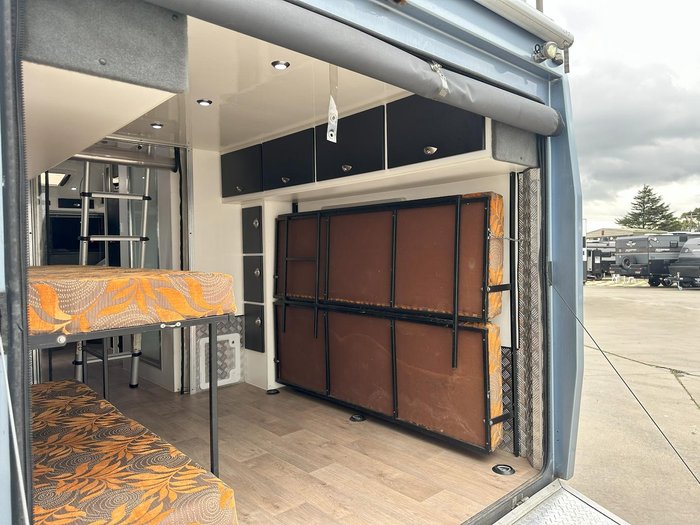 2013 Caria Toy Hauler 23'