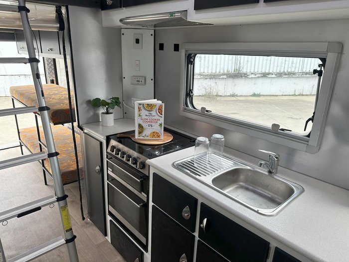 2013 Caria Toy Hauler 23'