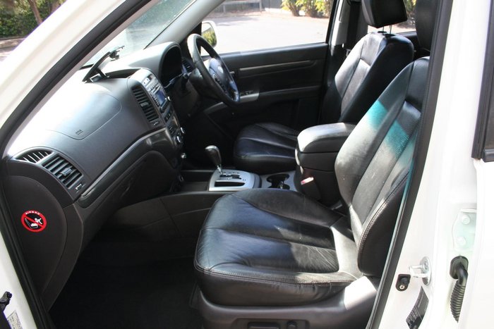 2010 Hyundai Santa Fe Highlander CM MY10 4X4 On Demand Vanilla White