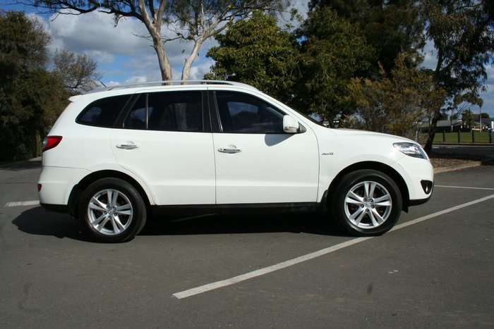 2010 Hyundai Santa Fe Highlander CM MY10 4X4 On Demand Vanilla White