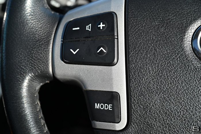 2014 Toyota Landcruiser VX