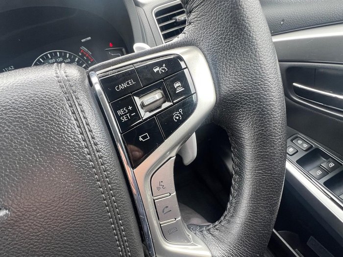 2022 Mitsubishi Pajero Sport Exceed