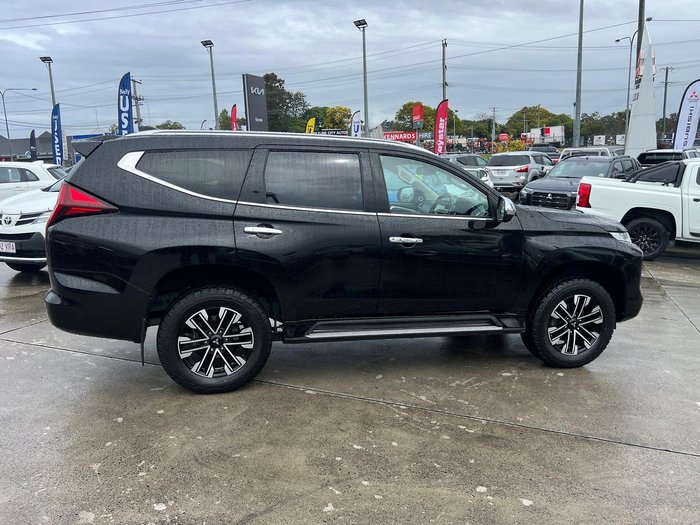 2022 Mitsubishi Pajero Sport Exceed