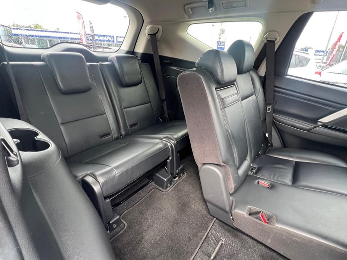 2022 Mitsubishi Pajero Sport Exceed