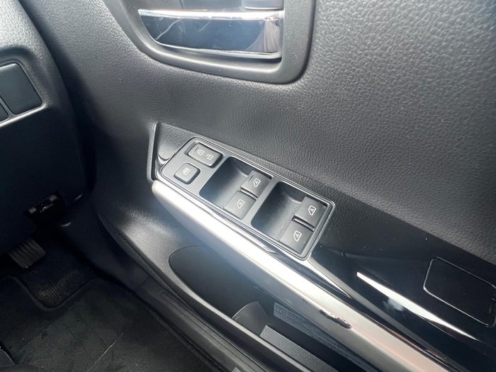2022 Mitsubishi Pajero Sport Exceed