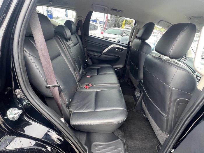 2022 Mitsubishi Pajero Sport Exceed