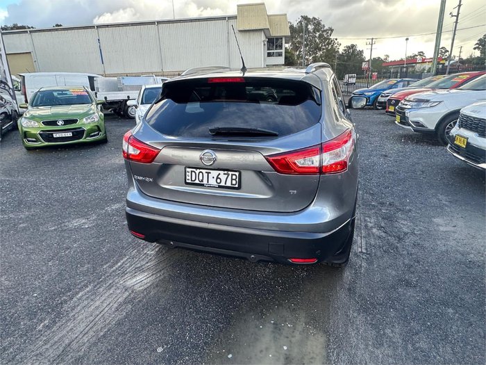 2016 NISSAN QASHQAI Ti