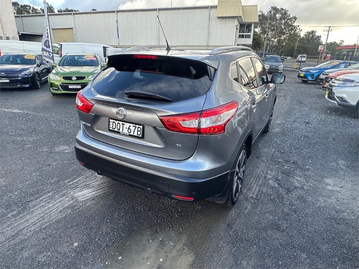 2016 NISSAN QASHQAI Ti
