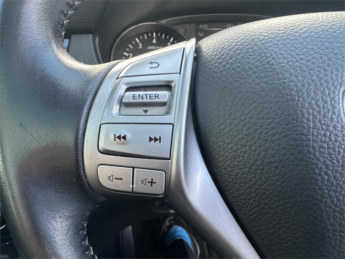 2016 NISSAN QASHQAI Ti