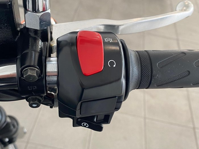 2018 Suzuki TU250X TU Black