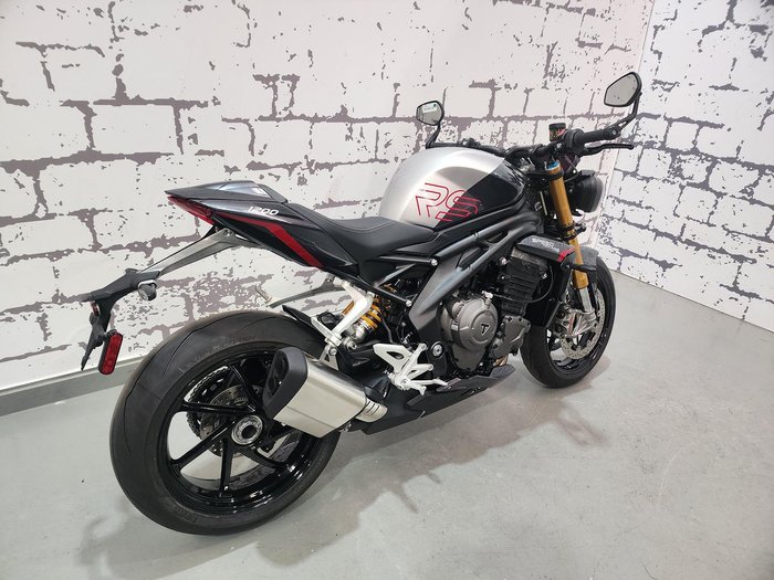 2025 Triumph Speed Triple RS 1200 Speed Triple Grey