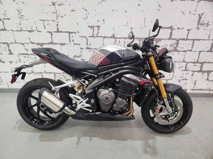 2025 Triumph Speed Triple RS 1200 Speed Triple Grey