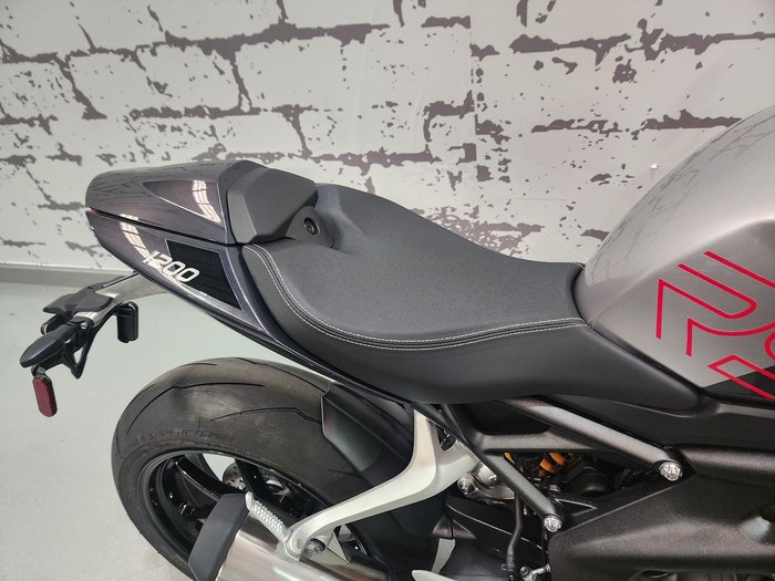2025 Triumph Speed Triple RS 1200 Speed Triple Grey