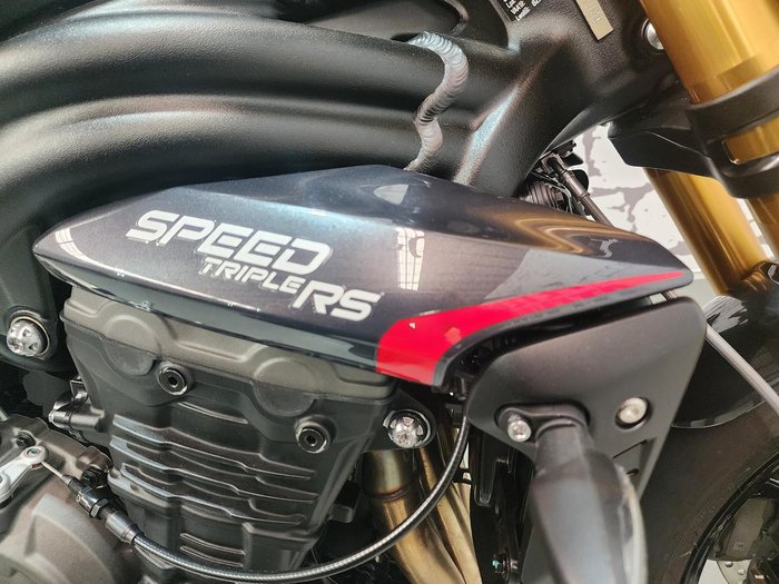 2025 Triumph Speed Triple RS 1200 Speed Triple Grey