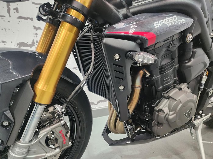 2025 Triumph Speed Triple RS 1200 Speed Triple Grey