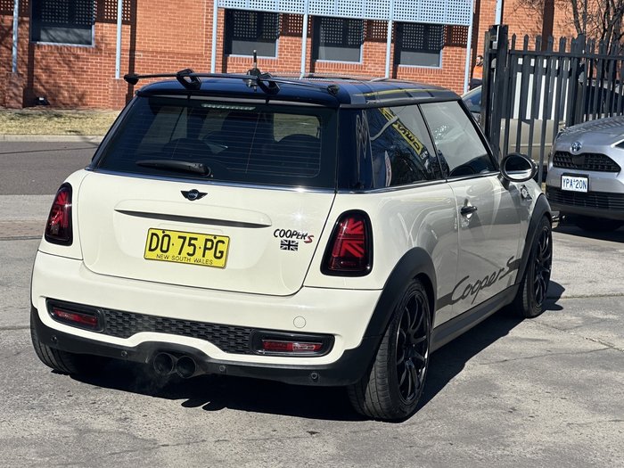 2013 MINI Hatch Cooper S
