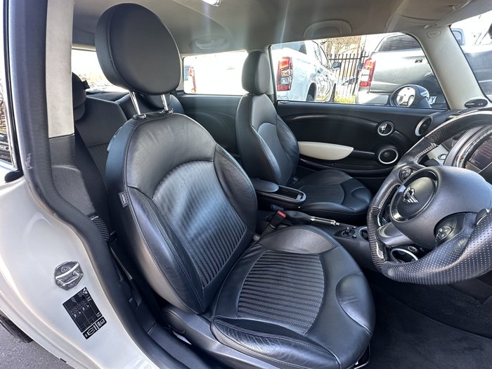 2013 MINI Hatch Cooper S
