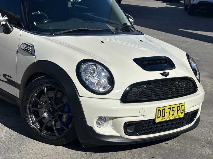 2013 MINI Hatch Cooper S