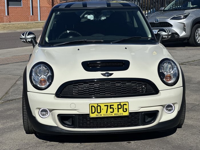 2013 MINI Hatch Cooper S