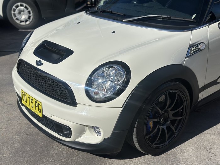 2013 MINI Hatch Cooper S