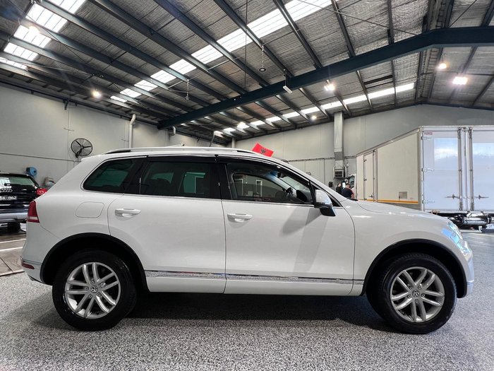 2016 Volkswagen Touareg 150TDI Element 7P MY16 Four Wheel Drive Pure White