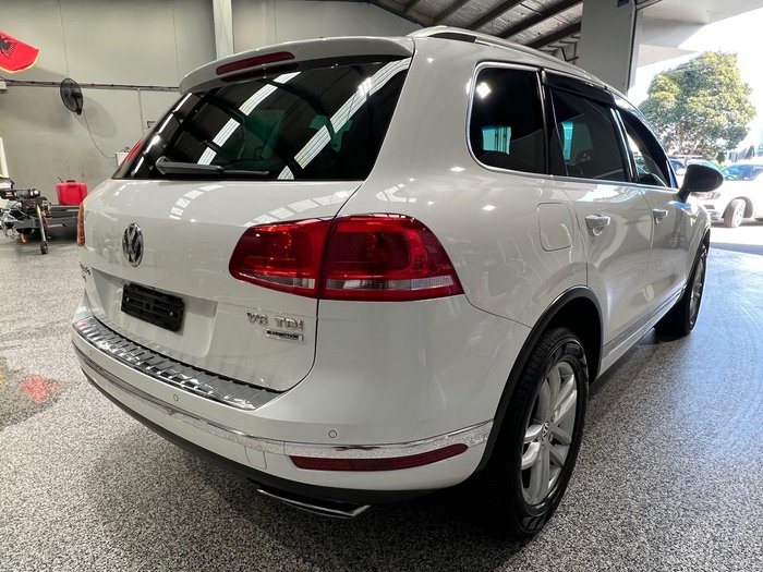 2016 Volkswagen Touareg 150TDI Element 7P MY16 Four Wheel Drive Pure White